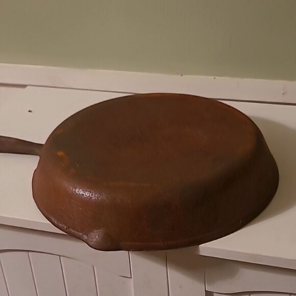 Korean Cast Iton Skillet - Picture 4 of 5